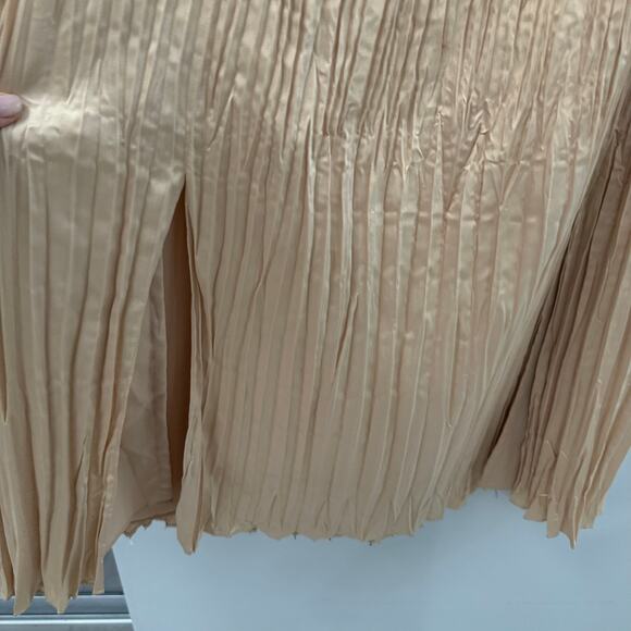 Sundance Pleated gold front slits Gold Maxi Skirt size L-XL - Picture 2 of 9